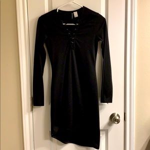 Black long sleeve dress